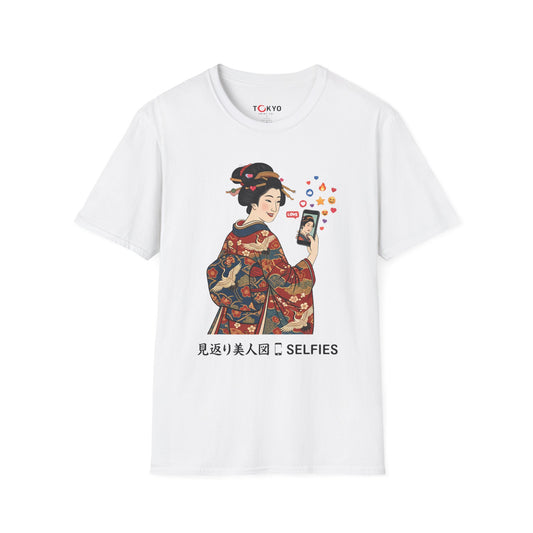 Geisha Selfie T-Shirt — Vintage Kimono Illustration Tee